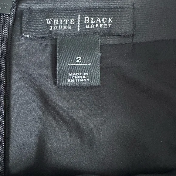 White House Black Market Red Floral Pencil Skirt - Picture 2 of 5